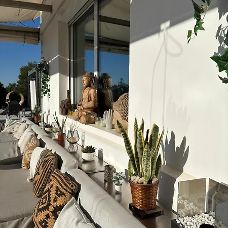 Spirit Of Queen Experience Resort La Floresta Pearson