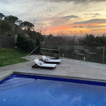 Aya House אתר נופש *