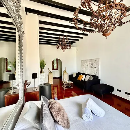 Aya House Resort