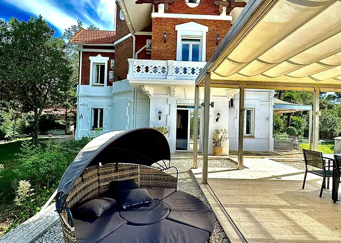 Spirit Of Queen Experience