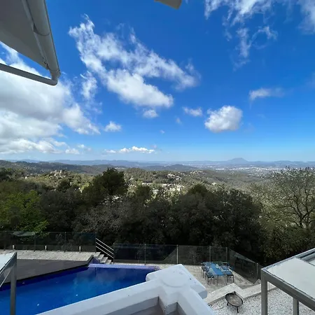 Resort Aya House Barcelona