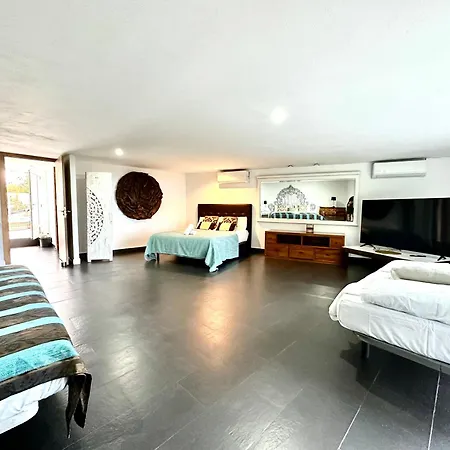 Aya House Resort